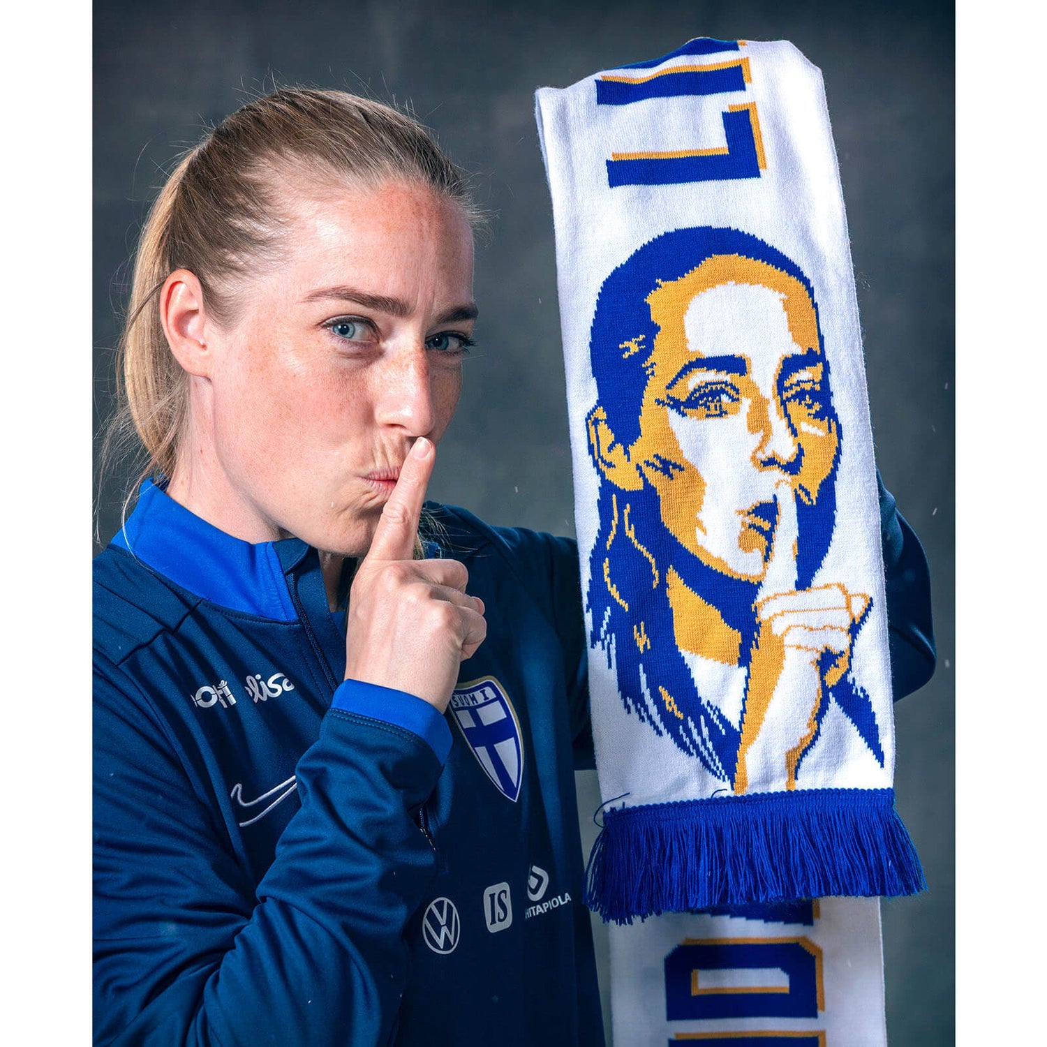 Linda Sällström kaulahuivi