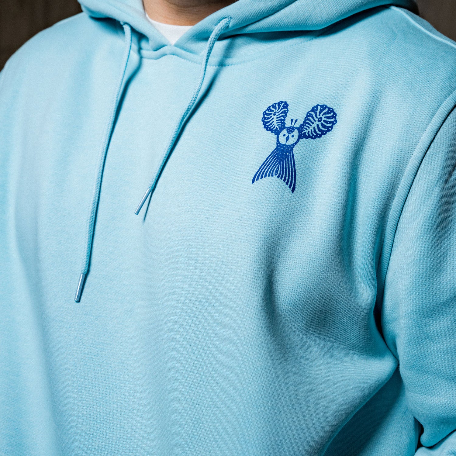 Pieni pöllö by Klaus Haapaniemi huppari, Merensininen