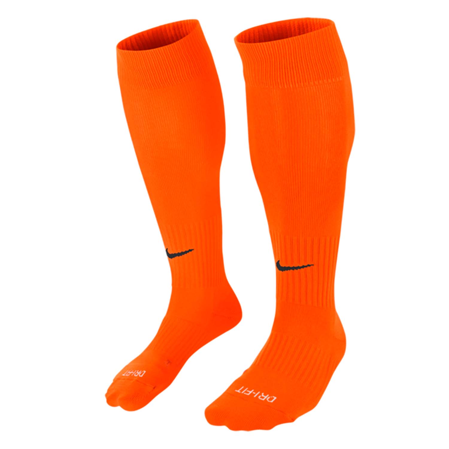 Oranssit Niken jalkapallosukat. Jalkapallosukkien Dri-FIT materiaali auttaa pitämään jalkasi kuivana.
